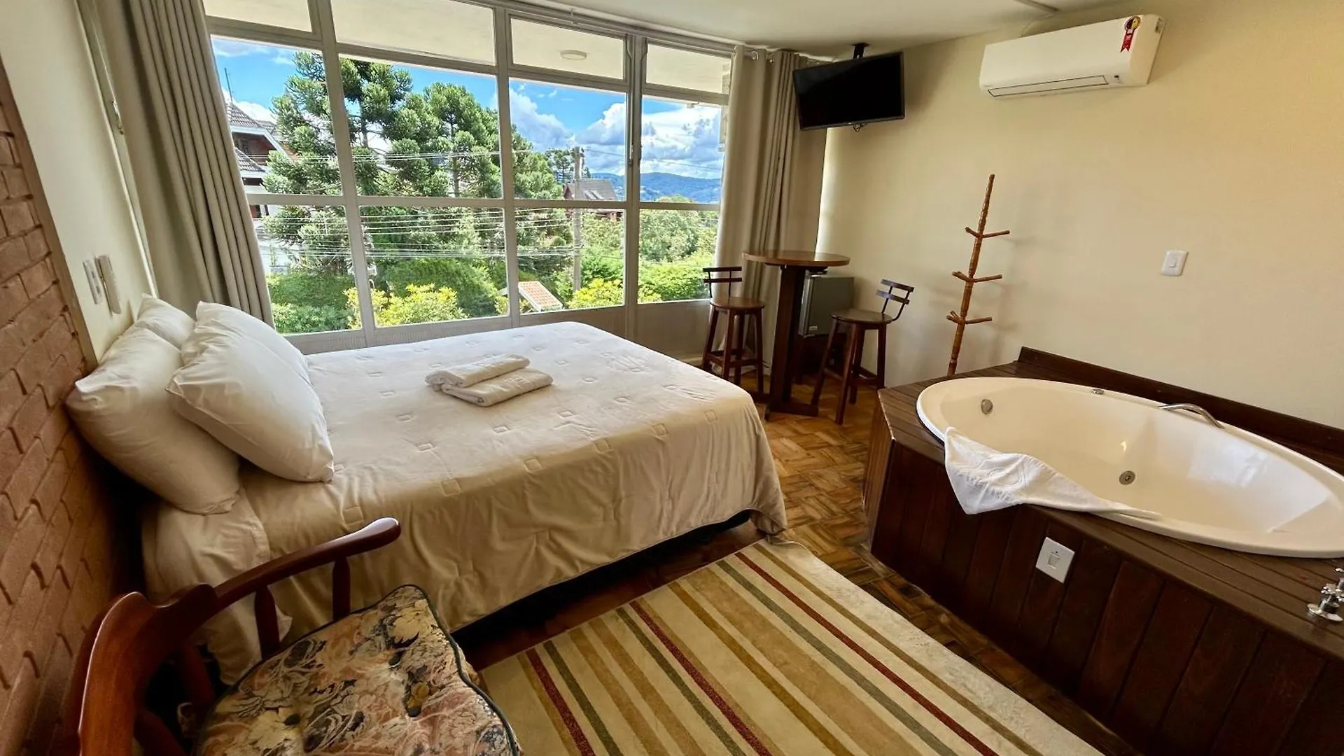 ****  Hotel Casa Redonda Boutique Spa Campos do Jordão Brasil