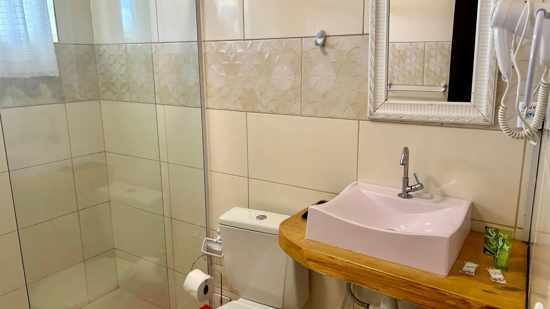 Hotel Casa Redonda Boutique Spa Campos do Jordao 4*,